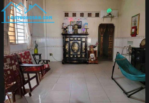 [K2704*] Cách 1 Căn Ra Mặt Tiền Trường Chinh 99m2 Ngang 5m - Giá 5.x Tỷ