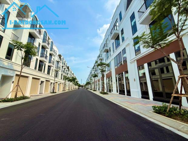 Bán căn nhà phố thương mại gần khu Công Nghiệp