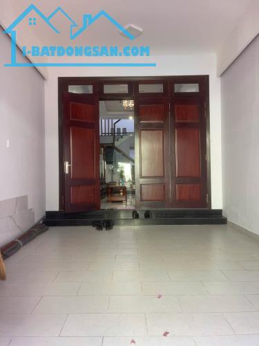 BÁN NHÀ 4 tầng Đ.Tú Xương NHÀ Ô TÔ TRÁNH 112.5M² (hiệp phú Q.9 cũ) 15 tỷ