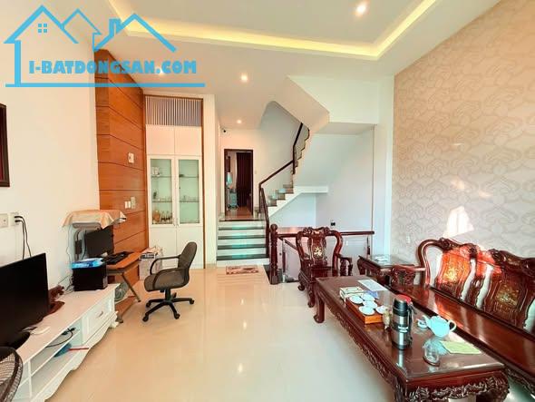 Bán nhà đường BaCu, P. Vũng Tàu. Hẻm rộng 5m, khu vực dân trí cao