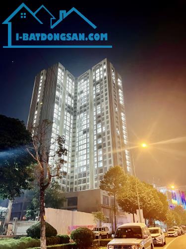 Chủ cần tiền bán gấp căn 2 ngủ full đồ sẵn sổ green pearl bắc ninh nhỉnh 4 tỷ.