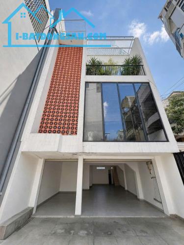 🔥 HẺM XE HƠI SÁT MẶT TIỀN HOÀNG HOA THÁM – 122M² – 4 TẦNG – 5 PHÒNG LỚN – 13.5 TỶ