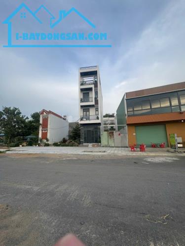 GÒ VẤP, BÁN ĐẤT MẶT TIỀN BỜ KÊNH THAM LƯƠNG DT 6x15m CHỈ 15.8 TỶ