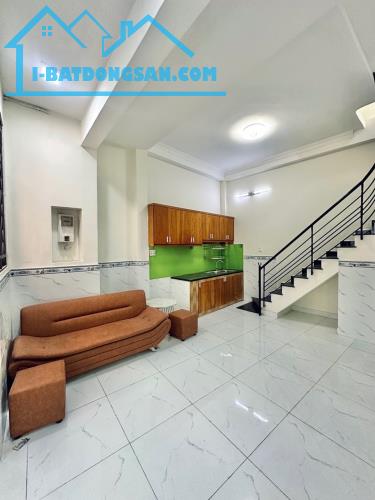 [L2711] Nhà 3 tầng mới ở ngay sát BV 175 Lê Lai, giá 3.x tỷ cực hiếm