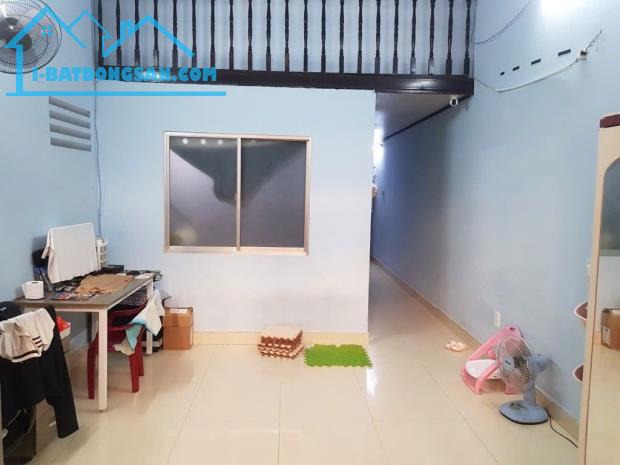 [D2713*] Đất tặng nhà 2 tầng sát Vòng Xoay Nguyễn Thái Sơn Đường Số 7, giá 5.x tỷ