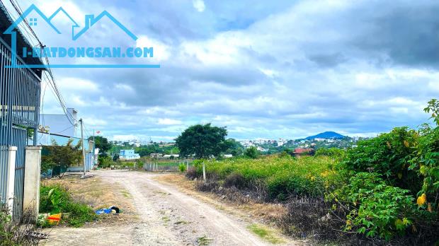 Đất phân lô trung tâm đức trọng - sau làng bà cọ, chỉ nhỉnh tỷ