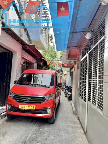 SIÊU PHẨM NHÀ ĐẸP QUẬN 10 - NGAY 3 THÁNG 2 - LÊ HỒNG PHONG - GẦN 50M2 - 4 TẦNG - 5PN - 4WC