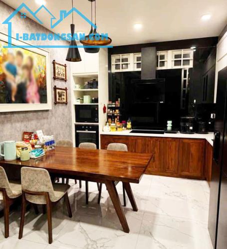 Bán nhà 4 tầng, Hẻm Xe Hơi, Bạch Đằng, Tân Sơn Hòa, 75m2, hơn 14 tỷ TL