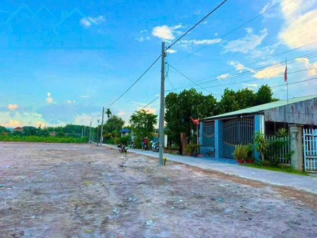 ĐẤT TRUNG TÂM CHƠN THÀNH – SỔ SẴN, THỔ CƯ, CÔNG CHỨNG NGAY!