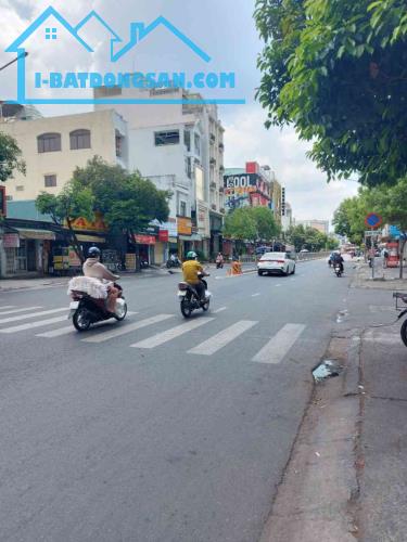 Chủ Định Cư Cần Bán Gấp Nhà Mặt Tiền Nuyễn Sơn Kinh Doanh Sầm Uất Tân Phú 6 Tầng 90m2 Nh