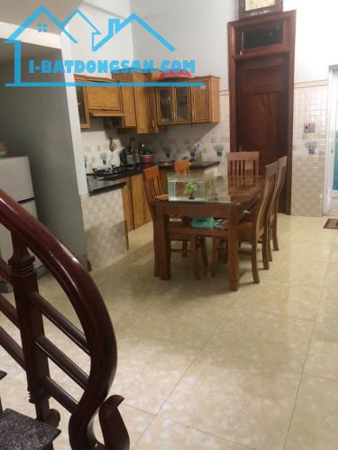 Chỉ 3.x tỷ cho căn nhà 3 tầng mặt phố KĐT, TP Hải Dương, 60m2, mt 4m, 3 ngủ, giá quá tốt