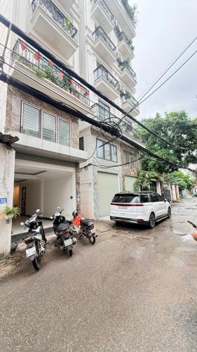 BÁN NHÀ THẠCH BÀN 45M2- 7 Tầng LÔ GÓC, THANG MÁY- Ô TÔ TRÁNH ĐỖ- 13.x Tỷ