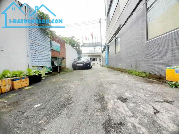 Bán Nhà 3 Tầng 66m2 Hẻm Xe Hơi Trung Tâm Linh Tây, Thủ Đức chỉ 8.2 tỷ