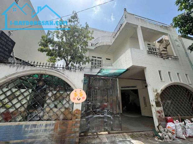 BÁN ĐẤT TẶNG CĂN BIỆT THỰ CỔ–HXH DƯƠNG QUẢNG HÀM–138M²(12.6x12m)–GẦN SÂN BAY TSN–CHỈ 18.9T