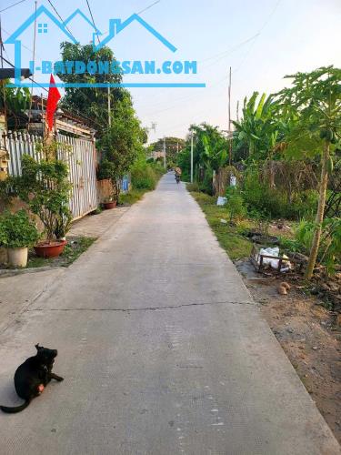 CẦN BÁN 300M2 ĐẤT THỔ CƯ HẺM THÔNG XE HƠI