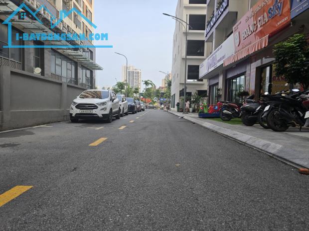 BÁN NHÀ PHỐ ĐỊNH CÔNG – HOÀNG MAI, PHÂN LÔ ĐƯỜNG Ô TÔ RỘNG, 5 TẦNG THANG MÁY, KINH DOANH.