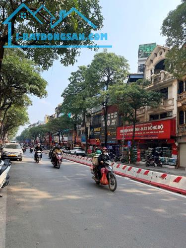 Bán nhà mặt phố Lê Thanh Nghị 30m2, 5 tầng cực đẹp, mặt tiền 6.6m lô góc kinh doanh đỉnh