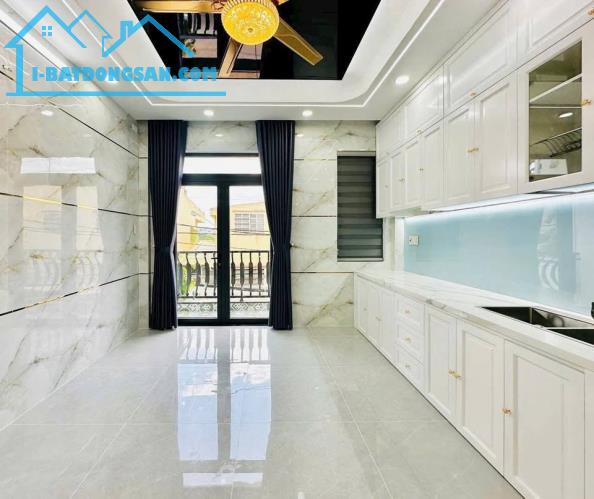 NHÀ ĐẸP NGUYỄN THỊ THẬP , Q7 - CHỈ 6.2 TỶ TL - 3 TẦNG 3PN