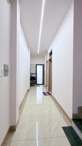 Nhà Tân Phú, Hẻm 4m thông thoáng, 4 tầng, đầy đủ nội thất,ngày trung tâm, ở ngay, giá tốt