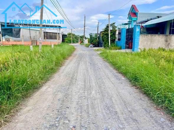 Đất Bình Lợi ngộp dân đông, rớt nhựa lớn 300m, 5x40 giá hấp dẫn chỉ 870 triệu