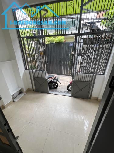 BÁN NHÀ Hiếm có Quận 8! Nhà ngang 4m dài 11m Phạm Thế Hiển - Giá sập sàn nhỉnh 3 tỷ