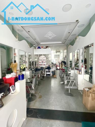 Mặt tiền Bàu Cát, Phường 11, Tân Bình, 112m, kinh doanh, Văn phòng, chỉ 14,4 tỷ.