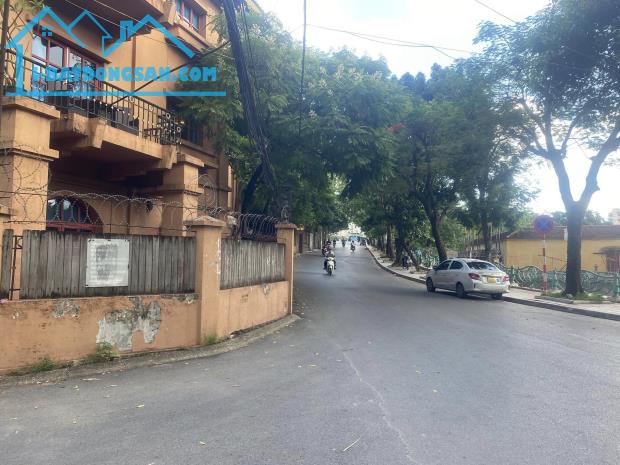 Продаётся дом, 115 м², Tây Hồ