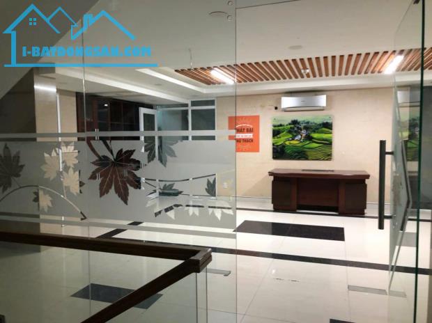 Siêu phẩm HXH sát mặt tiền Nhật Tảo quận 10 (DT 12x15m) khu VIP quận 10