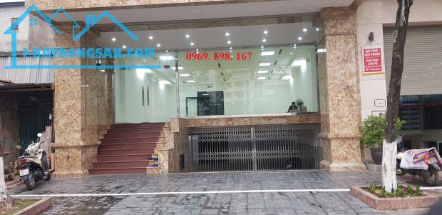 Bán gấp giá rẻ 80 tỷ tòa nhà 200m2 mặt phố Trịnh Đình Cửu Hoàng Mai. Mặt tiên 9m lô góc 8