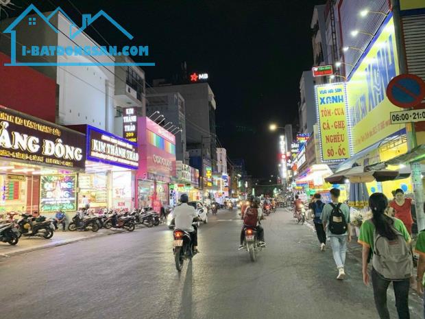 Bán nhà MT Nguyễn Suý ( gần chợ Tân Hương ) DT : 4x19m - 1 lầu đang cho thuê - Giá 12ty TL