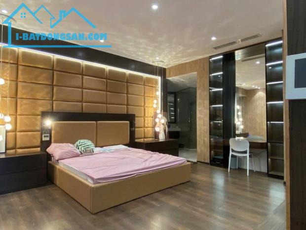 *Bán biệt thự góc 2 mặt tiền đường Trần Can (7m5), dt 140m2, giá 14,5 Tỷ