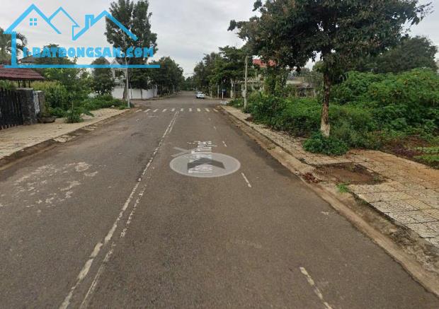Bán 14x22m2 mặt tiền đất Khu Lô 90 Liên Nghĩa Đức Trọng Giá 9 tỷ 500 triệu