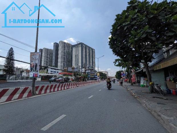 GIÁ 3×TR/M².CHỦ GIẢM SÂU THÊM 300 TRIỆU – GIÁ CHỈ CÒN 3,4 TỶ ĐẤT TẶNG NHÀ C4 + 3 PHÒNG TRỌ