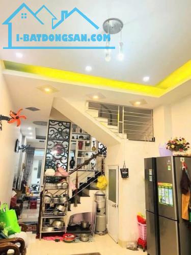 Bán Nhà trung tâm hẻm oto đường Trương Công Định Vũng Tàu