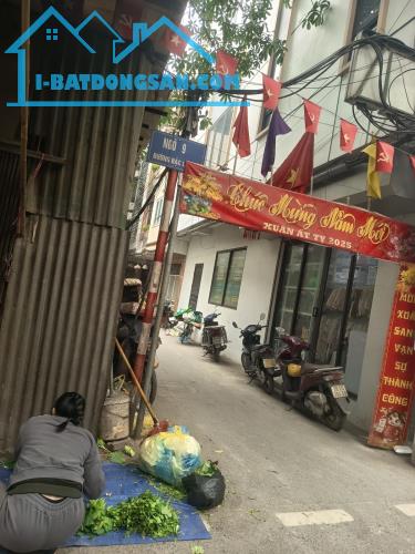 Bán đất Lai Xá gần Đại học Thành Đô 57 m2 mặt tiền 4.5 m giá 5.9 tỷ Thửa đất đẹp.