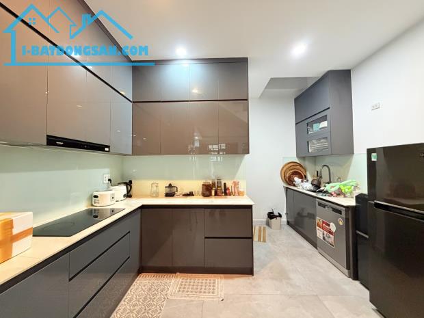 Bán gấp nhà Bùi Thị Xuân, 4 tầng 56m nội thất xịn, vị trí VIP Tân Bình, 4PN chỉ 7.X tỷ. ✅