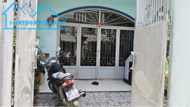 MẶT TIỀN ĐƯỜNG 102 - CÁCH MAN THIỆN CHỈ 50M - NGANG 6M HIẾM - 165,7m² - GIÁ TỐT NHẤT KHU