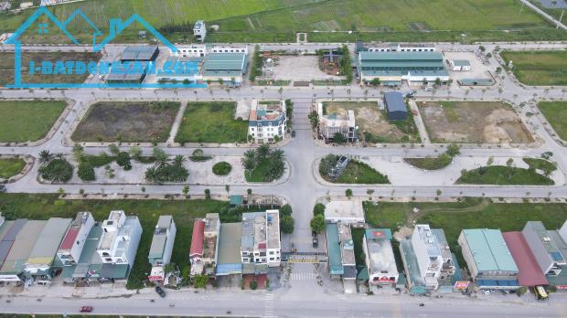 Đất nền sổ đỏ tại Khu đô thị Hải Tiến Center -1.9x tỷ