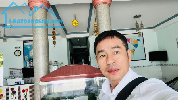 KHÁCH SẠN NHÀ NGHỈ 451M2, 4 TẦNG CÓ 38 PHÒNG KINH DOANH