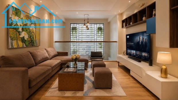 BÁN NHÀ PHỐ CÙ CHÍNH LAN – THANH XUÂN, 4 TẦNG NỘI THẤT ĐẸP, GẦN MẶT PHỐ ĐƯỜNG Ô TÔ.