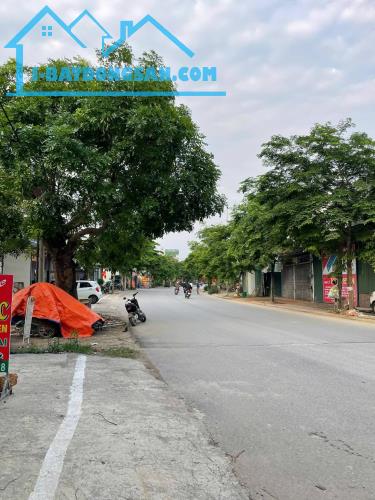 Bán lô đất 100.5m2 tại xã Hoà Lạc đường ô tô tránh giá chỉ nhỉnh 2 tỷ
