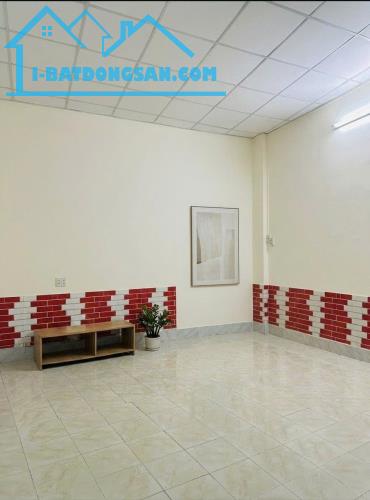 Nhà Tân Bình – Nghĩa Phát, 2 tầng nở hậu - ở ngay - ngang 4m – dài gần 14m – 7 tỷ.