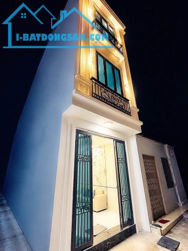 🌇Siêu phẩm 3 tầng xây mới - Giấy phép cấp chính -phố Đình Đông