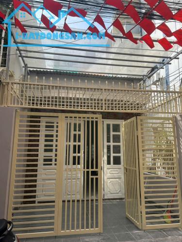 Bán nhà 66,6m2 hẻm ô tô Nguyễn Thiện Thuật - Tô Hiến Thành, khu phố tây Nha Trang