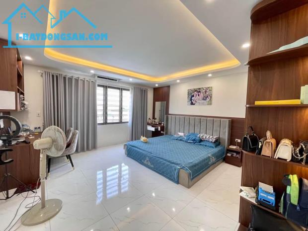 KHU PHÂN LÔ QUÂN ĐỘI – ÔTÔ VÀO NHÀ – 7 TẦNG THANG MÁY – 88m², MẶT TIỀN 5M – CHỈ 25 TỶ