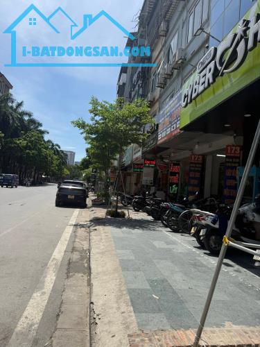 NHÀ THẬT – BÁN MẶT PHỐ TRẦN QUỐC HOÀN, CẦU GIẤY – 20M² – SỔ ĐỎ RIÊNG – CHỈ 10 TỶ