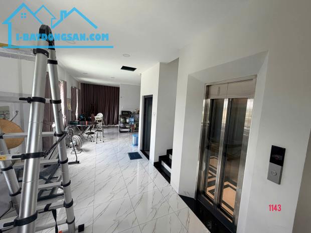 Mặt tiền Đặng Văn Trơn dòng nguồn thu 45 tr/tháng. Ngang 27m. gần 300m2. Giá chỉ 22 tỷ.