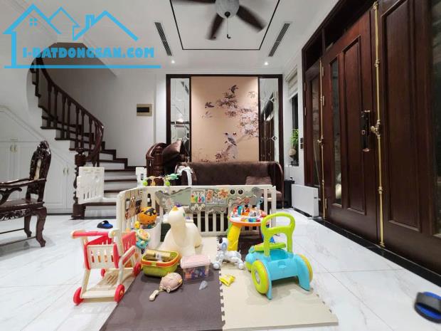 LÔ GÓC 2 MẶT NGÕ YÊN LẠC – MT RỘNG 6M – GẦN Ô TÔ – FULL NỘI THẤT – 65M x 4T - GIÁ 20.4 TỶ