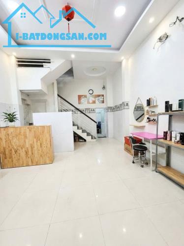 Nhà chợ Tân Bình – Tân Xuân, 4 tầng - ở ngay – KD, ngang hơn 4m – 112m2 – hơn 5 tỷ.