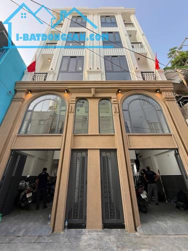 NHÀ 6 TẦNG 8 CHDV, HẺM XE HƠI TỚI CỬA